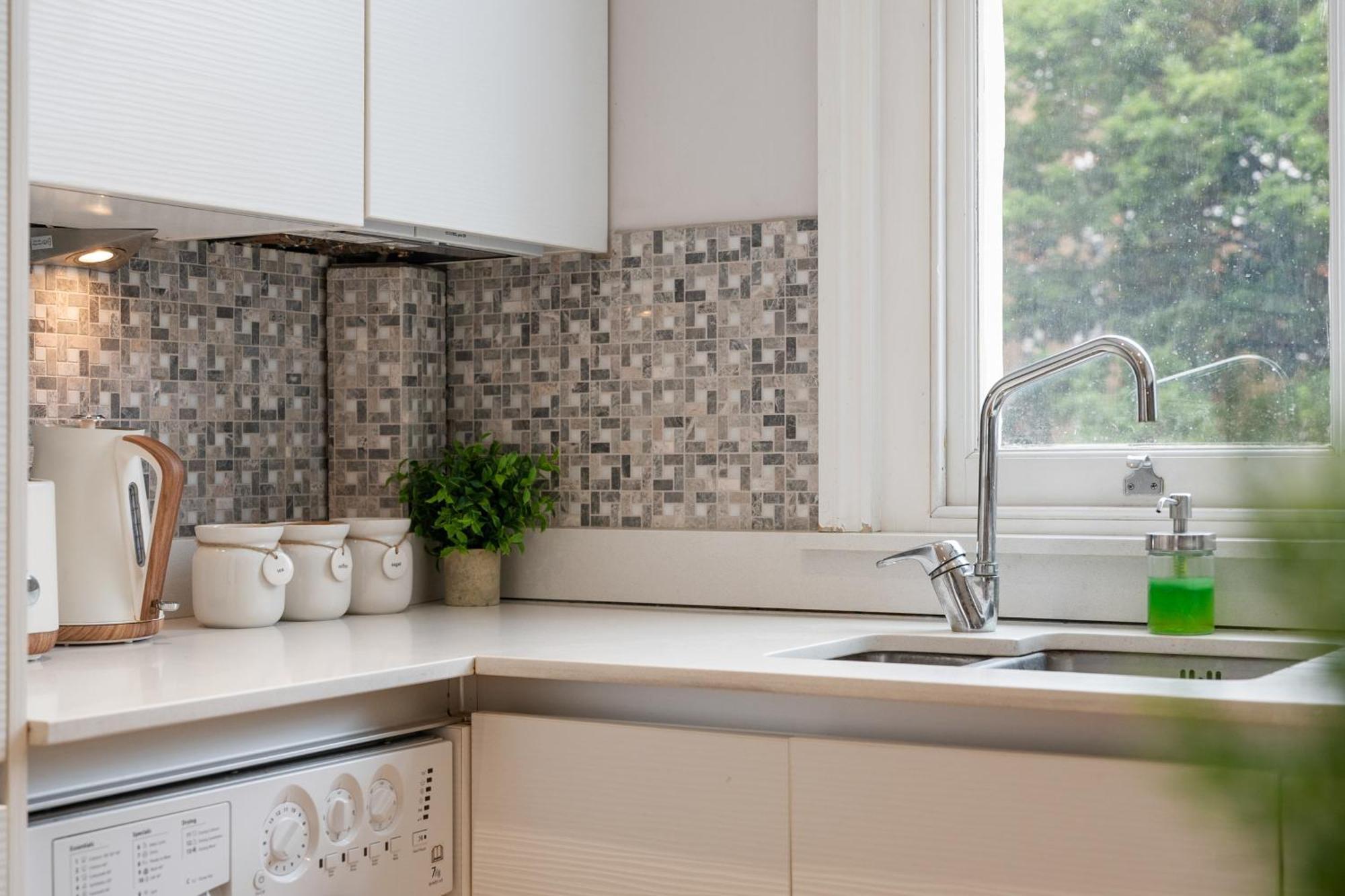 Appartement Hidden Gem In Location - Beautiful 2 Bed *