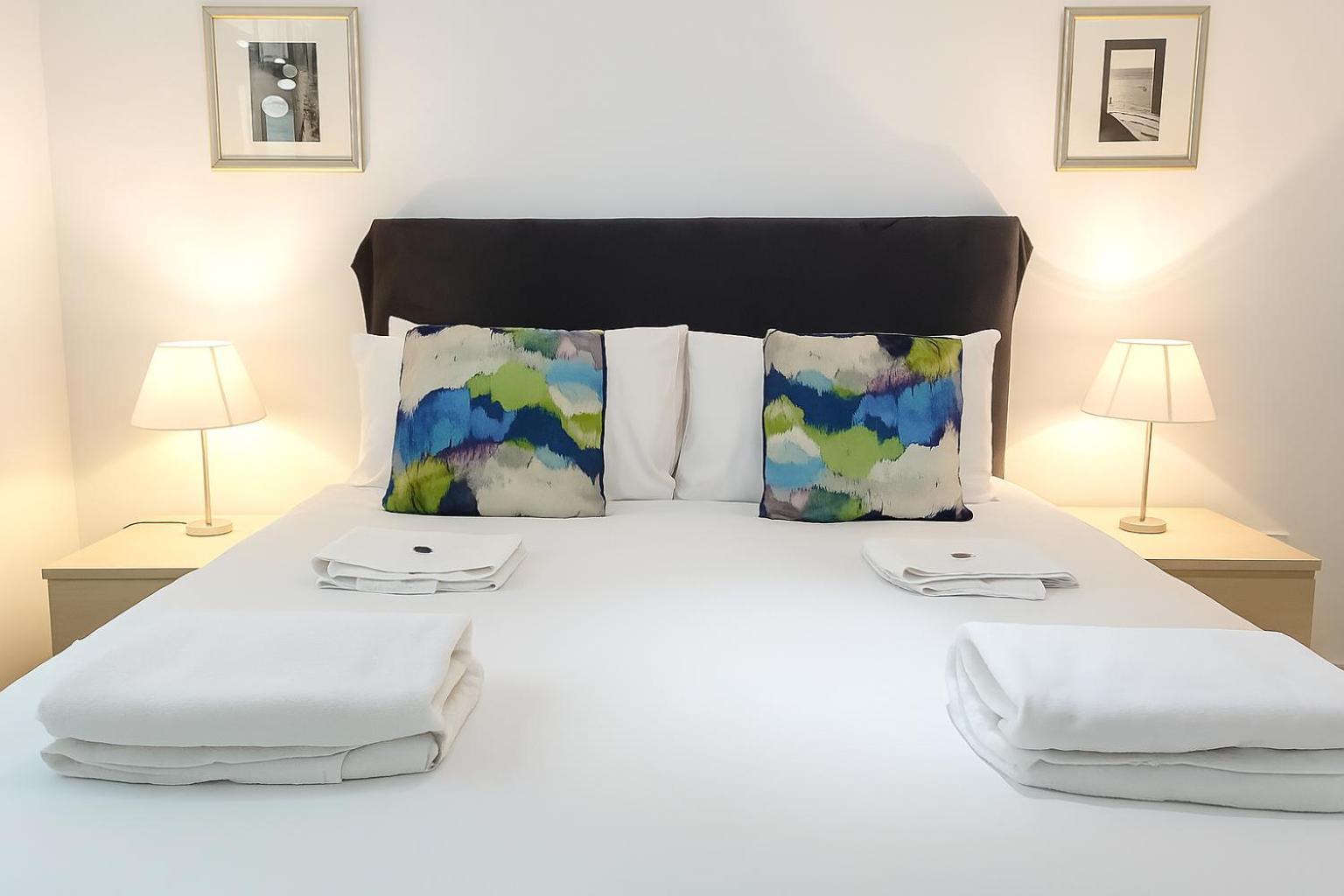 Still Life Tower Hill Executive Apartment *