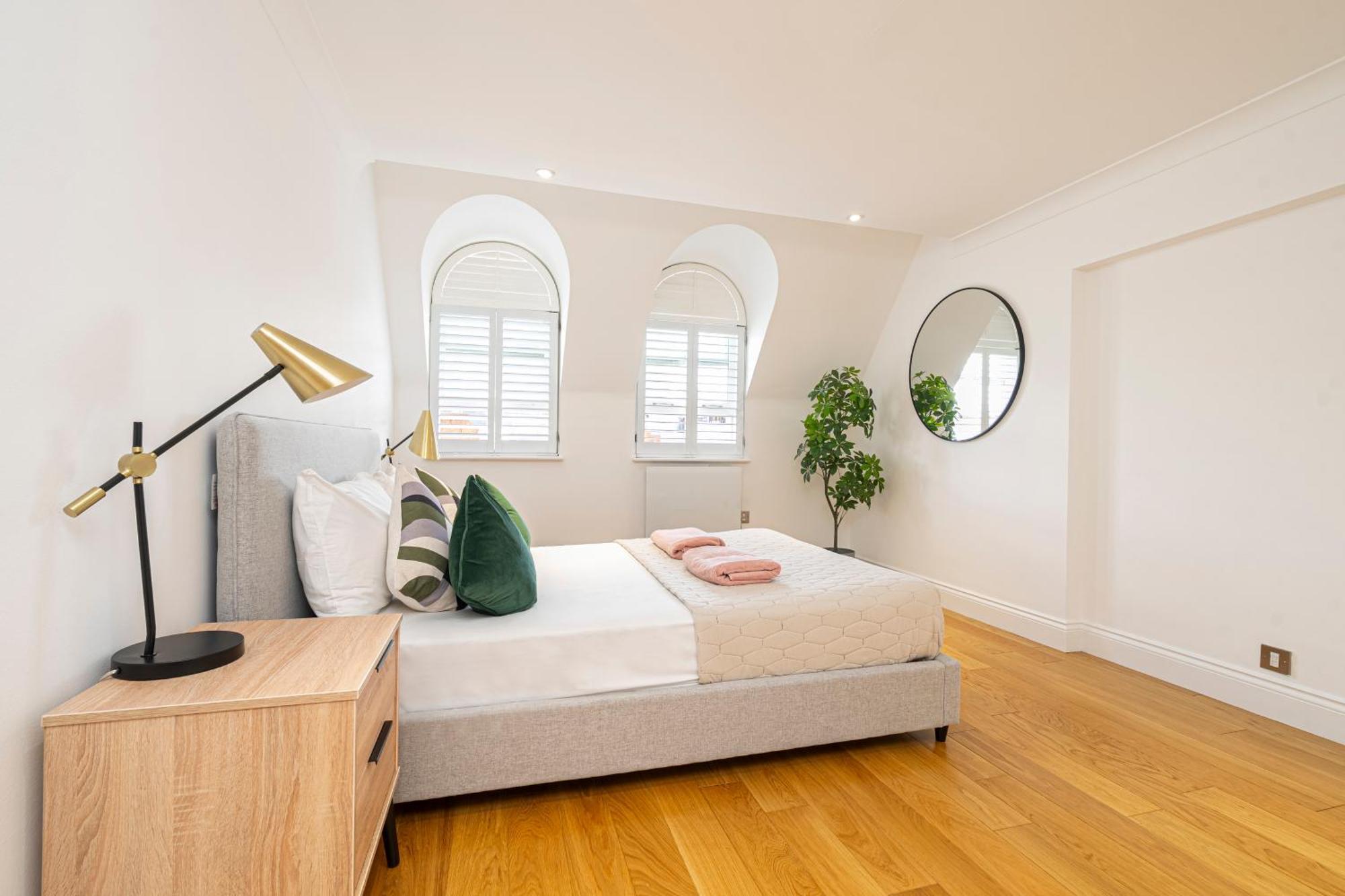 Covent Garden Apartment