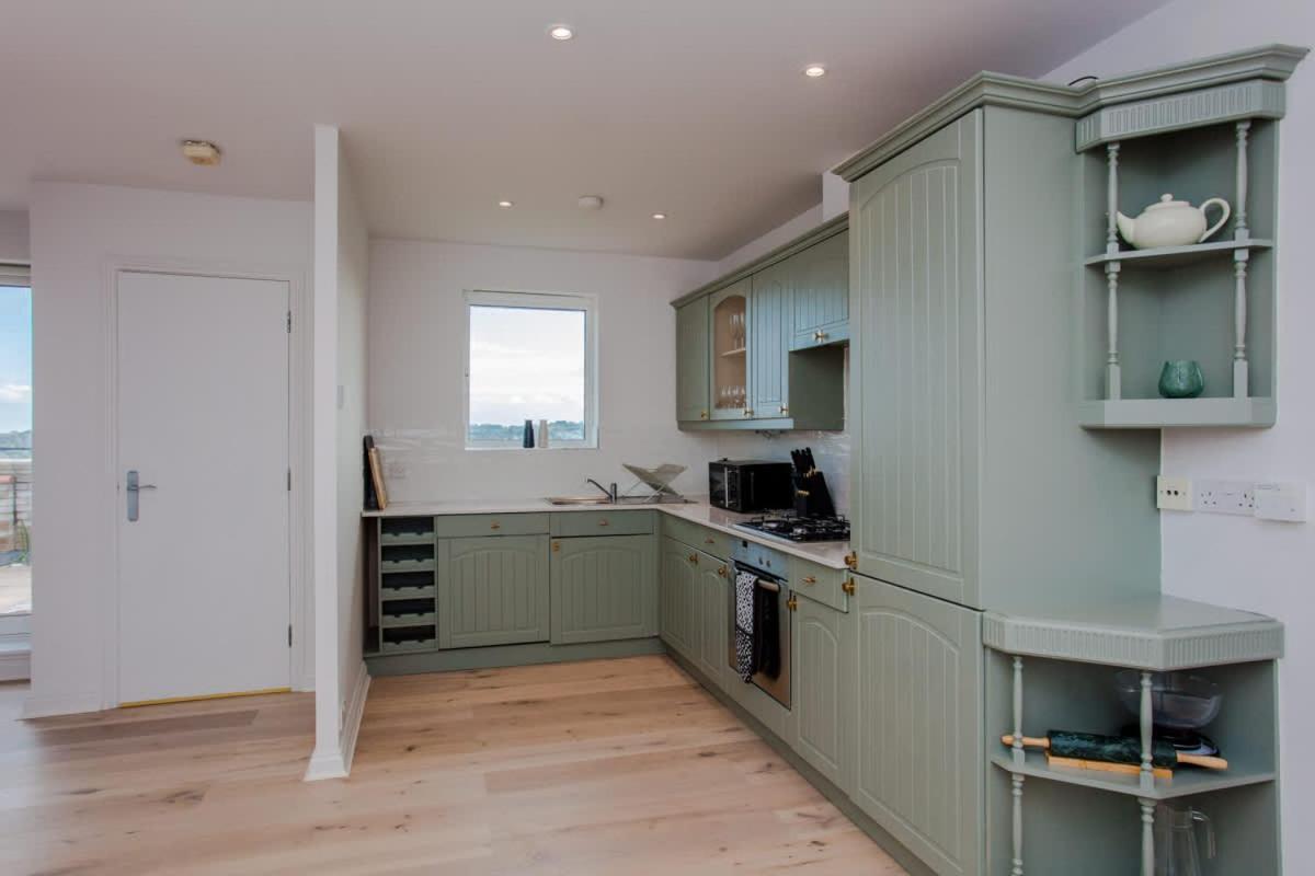 Leilighet The Sparkford Gardens - Lovely 2bdr With Balcony