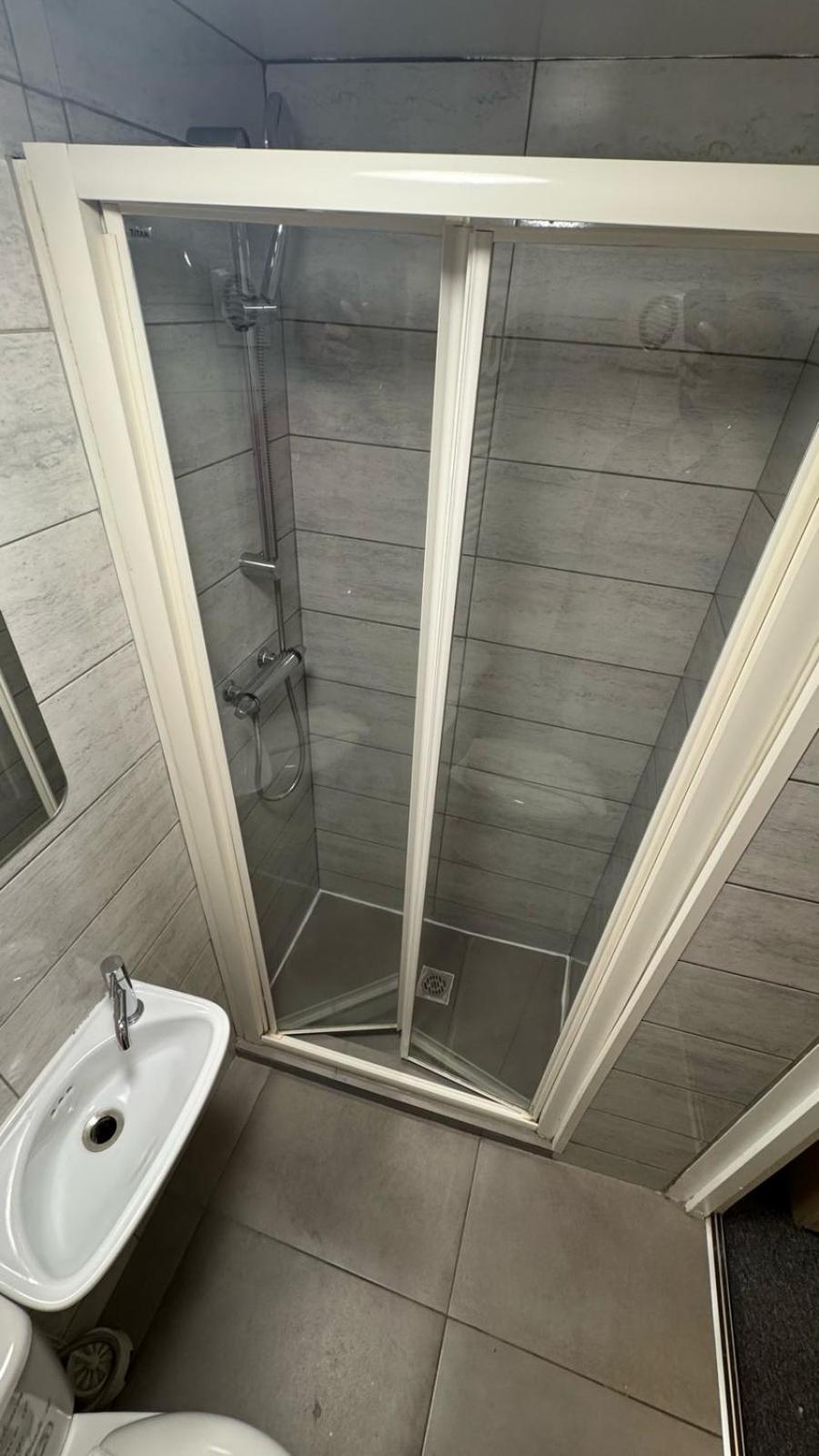Compact Flat Close To Hyde Park * London