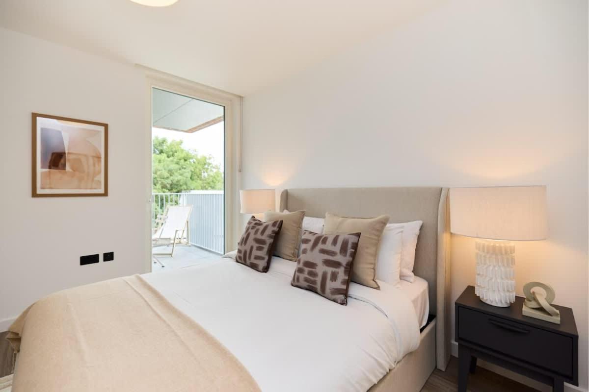 The Tottenham Escape - Lovely 2bdr Flat With Balcony Apartment *