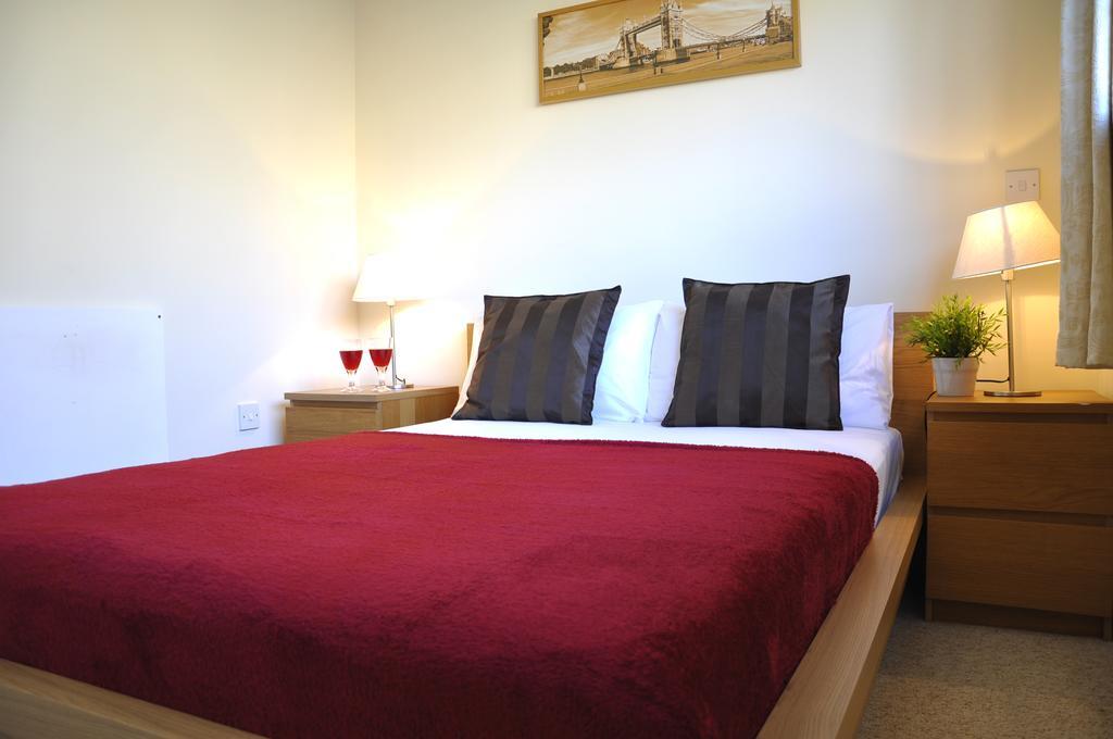 Beautiful 4-bedroom Flat In Bridge/borough! *