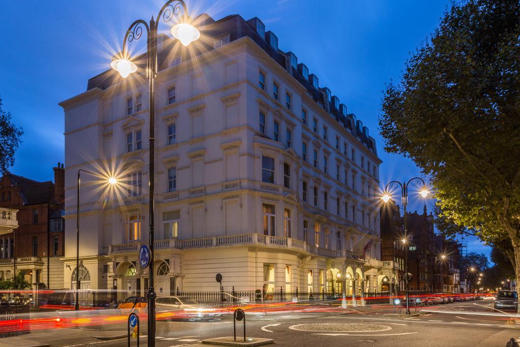 Hotell Bentley 5*
