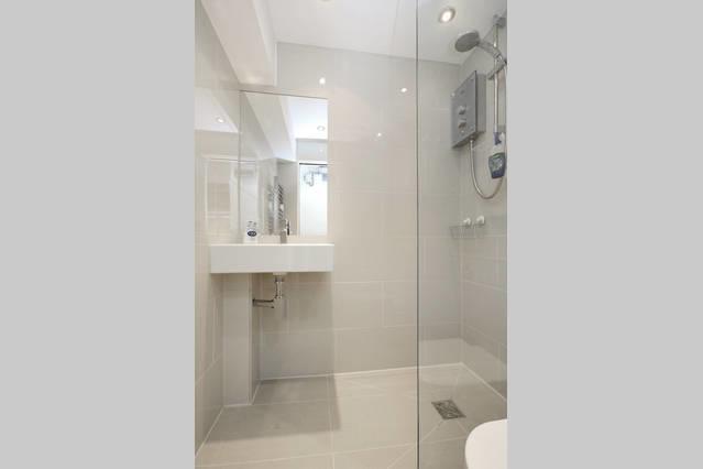 Craven Terrace Apartment