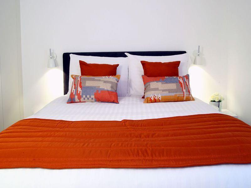 Smart Oxford Street Apartment