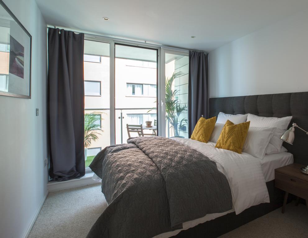 Royal Victoria Docks Apartment *