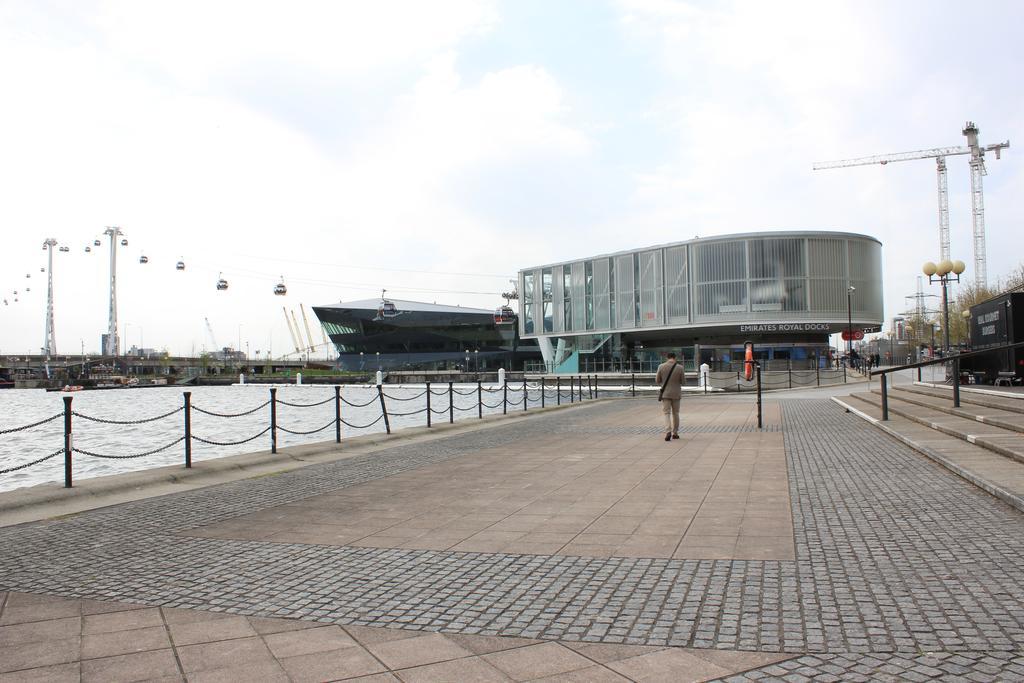Royal Victoria Docks Apartment
