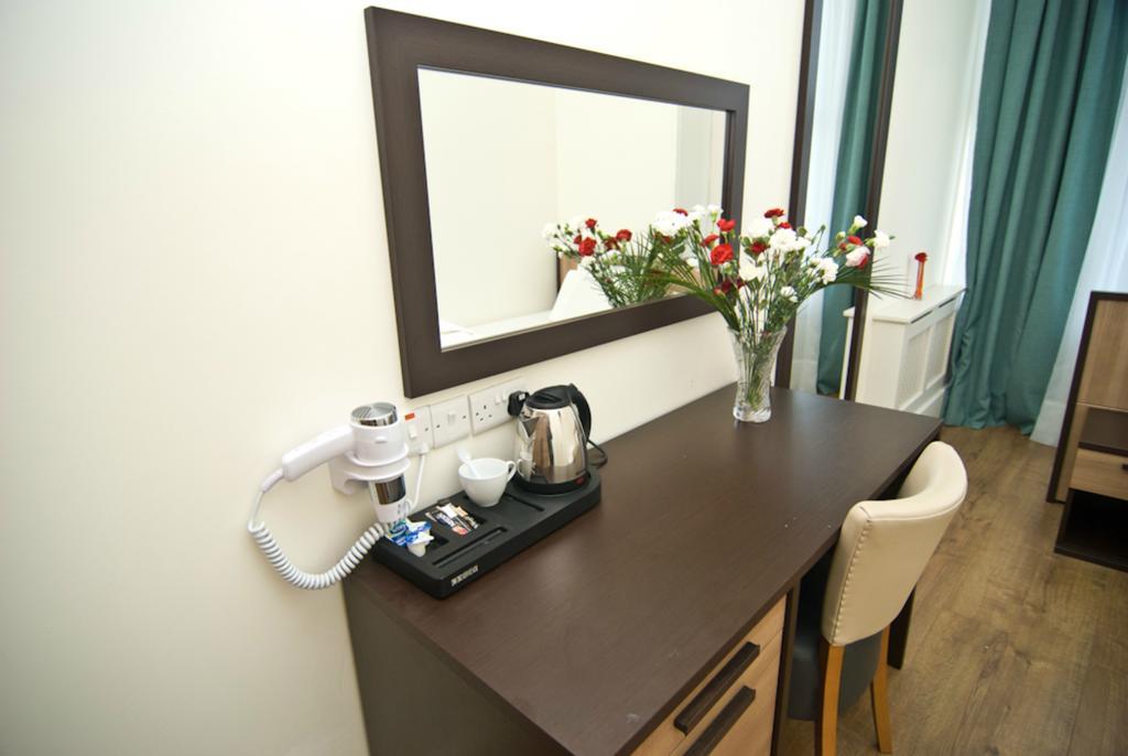 Hotel Pembury At Finsbury Park London