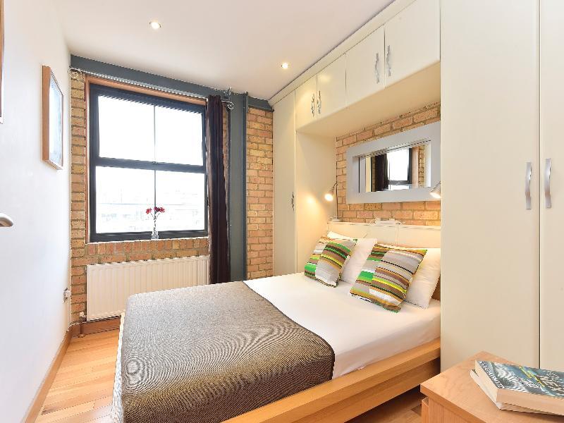 Beautiful 4-bedroom Flat In Bridge/borough! London