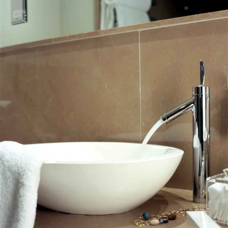 Hotell Radisson Blu Edwardian, Leicester Square 4*