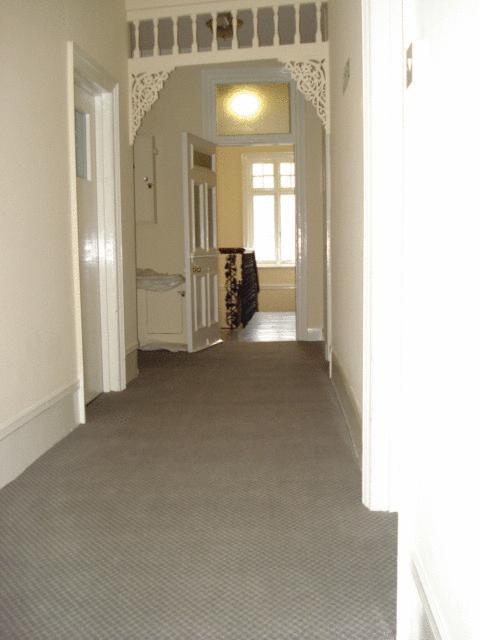 Bed & Breakfast Queens London