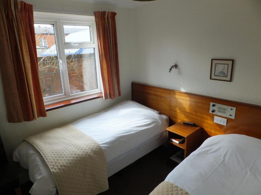 Guest house White 3*