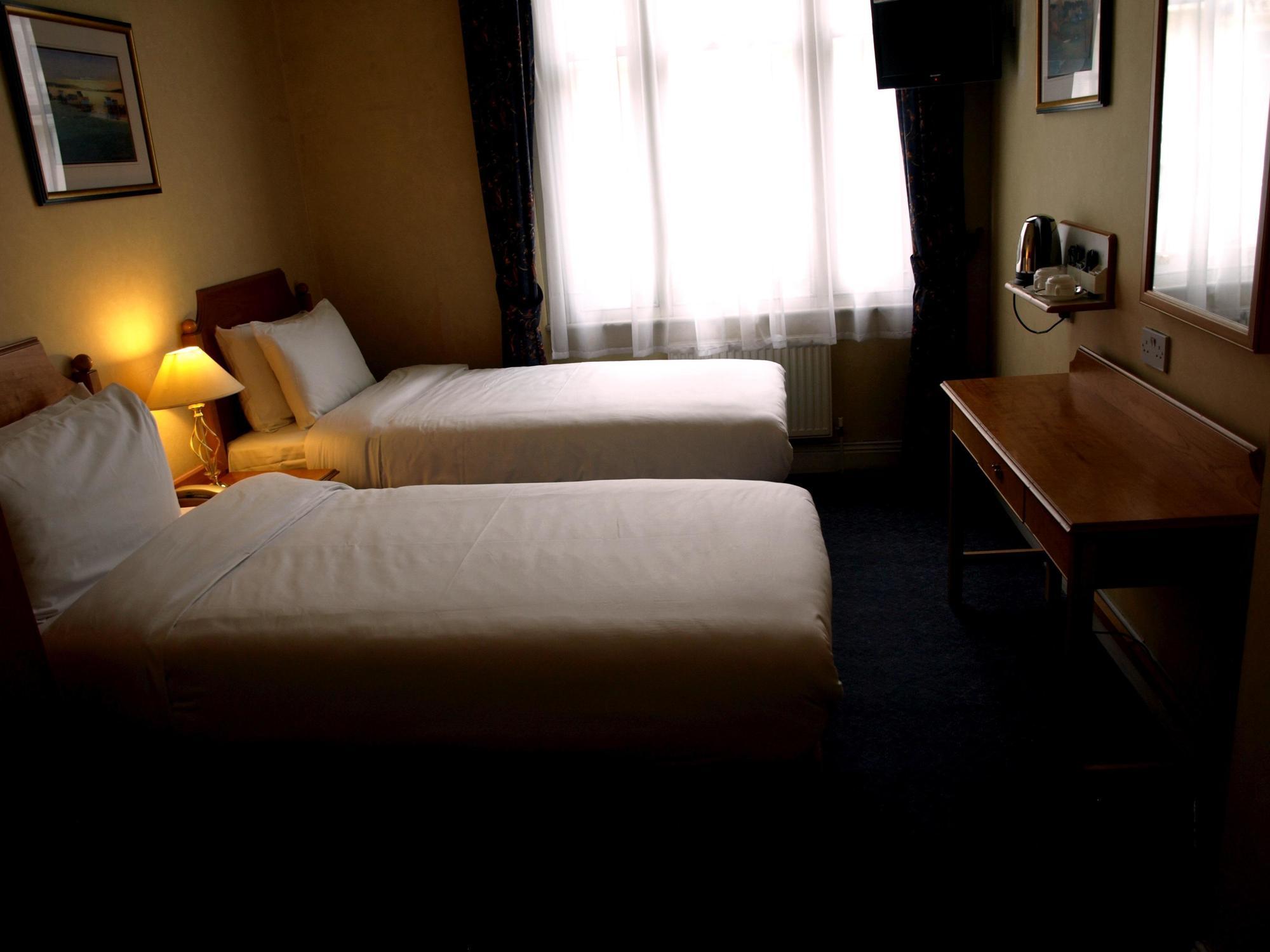 Mornington Victor Belgravia Hotel London
