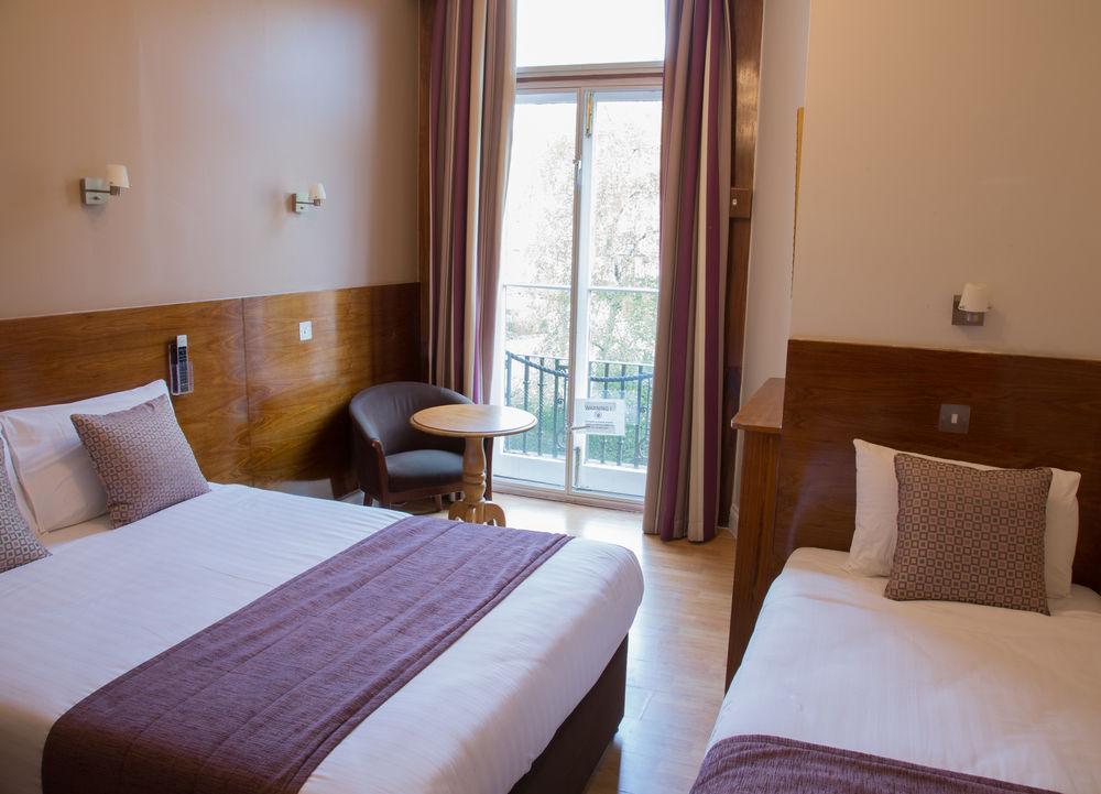 Garden View Hotell 3*