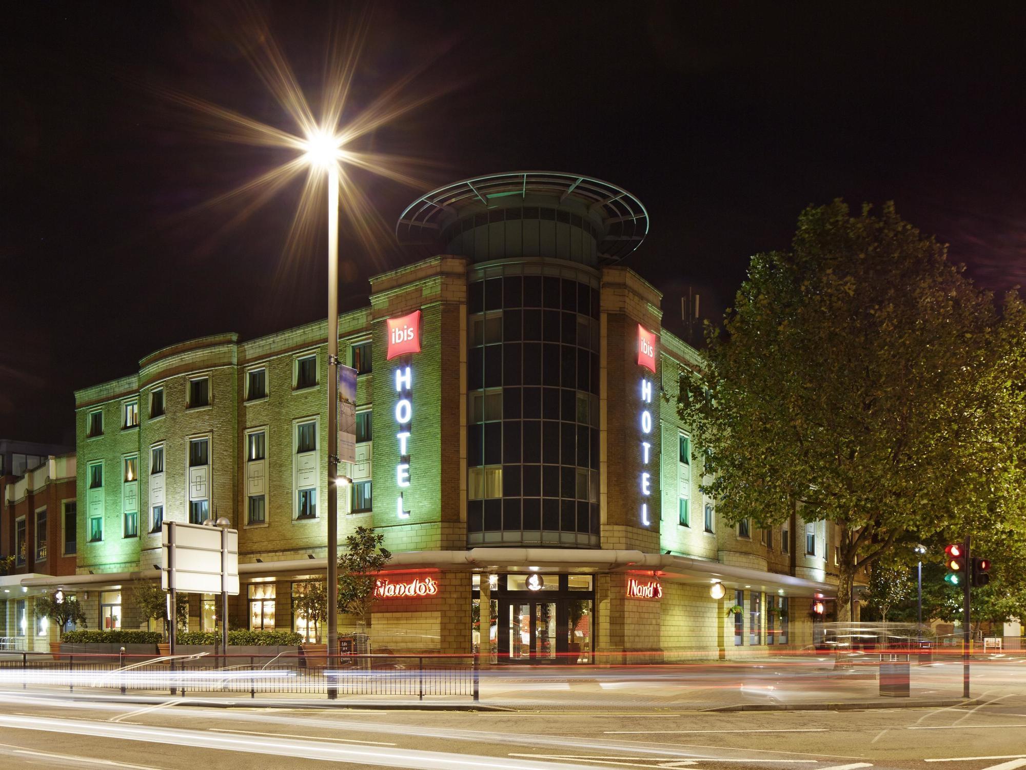 Ibis Stratford Hotell