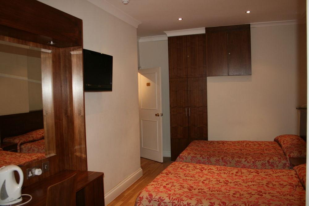 Wedgewood Hotell 2*