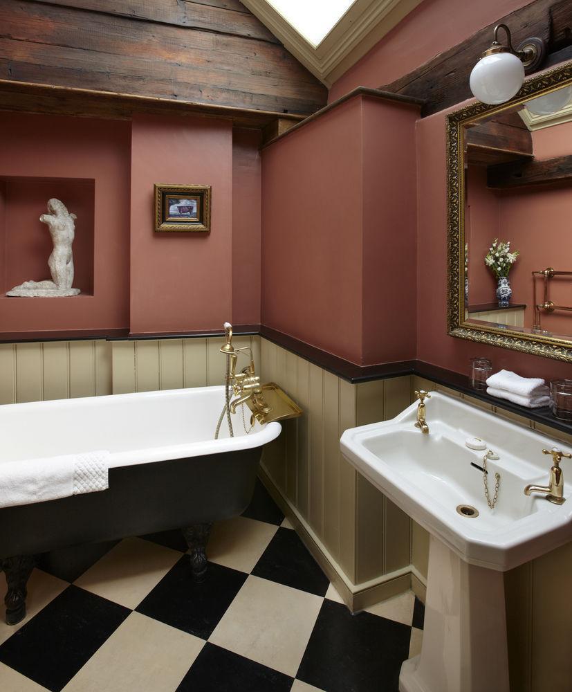 The Rookery 4*