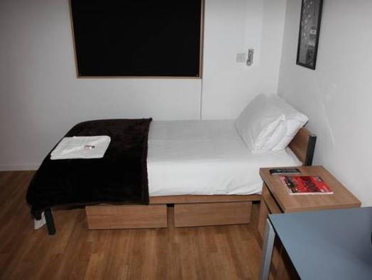 Lse High Holborn * London