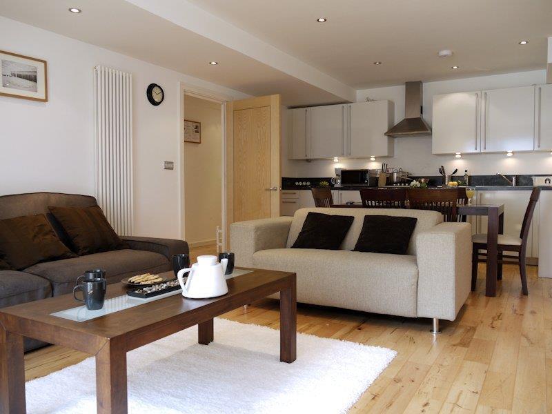 Lägenhet Beautiful 4-bedroom Flat In Bridge/borough! London