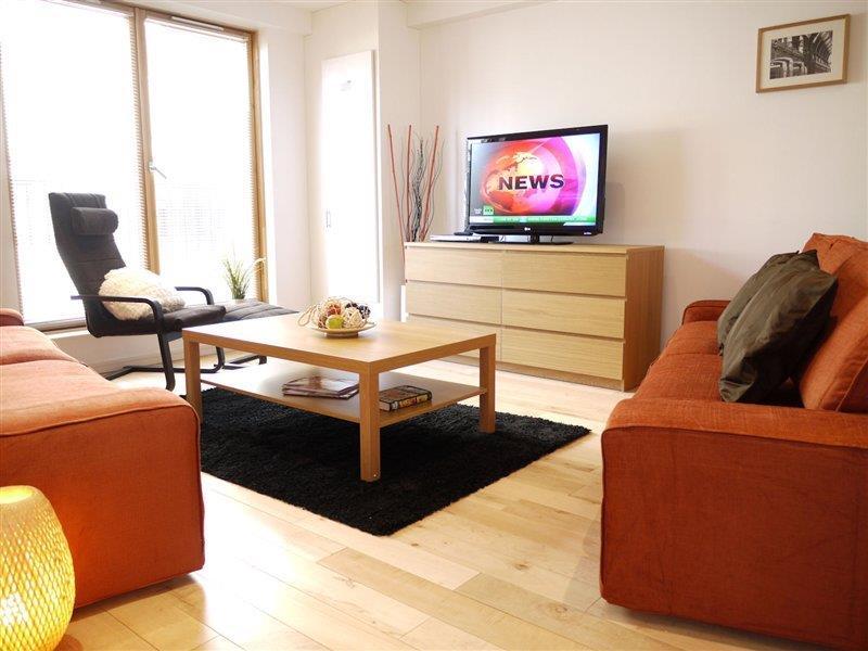 Beautiful 4-bedroom Flat In Bridge/borough!