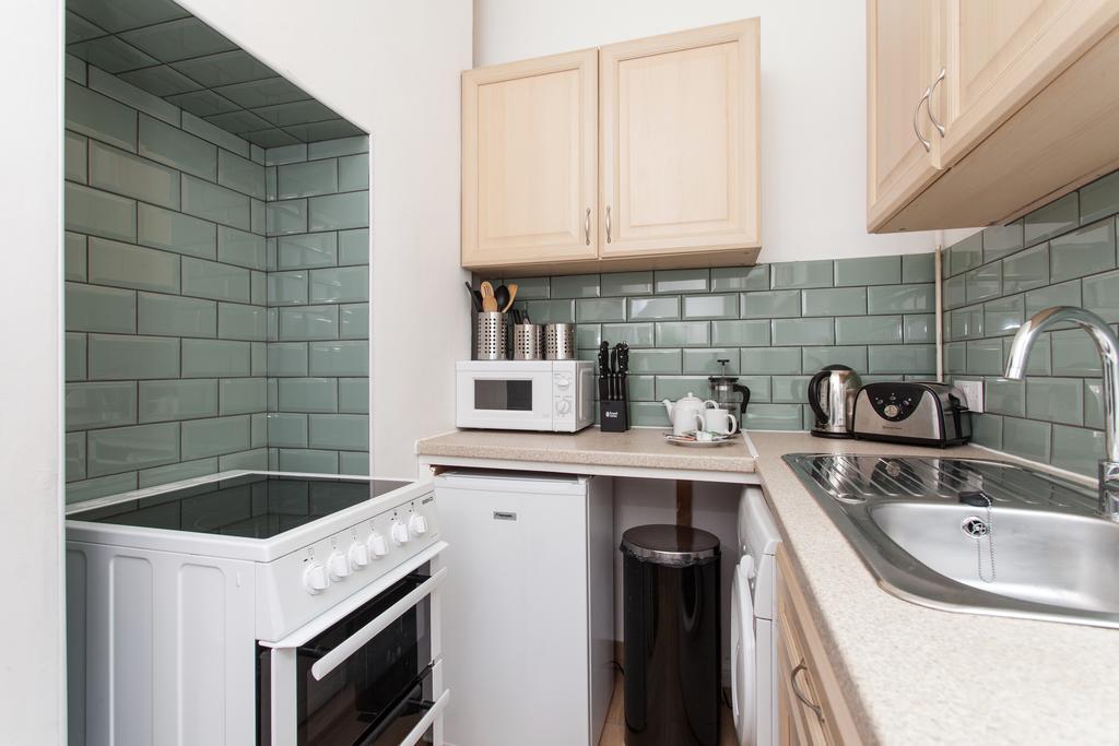 Oxford Street & Tottenham Court - Central London Apartment