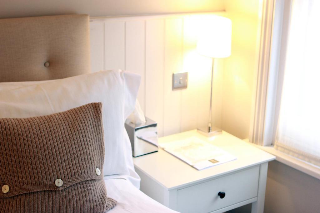Fox And Grapes Inn 3*