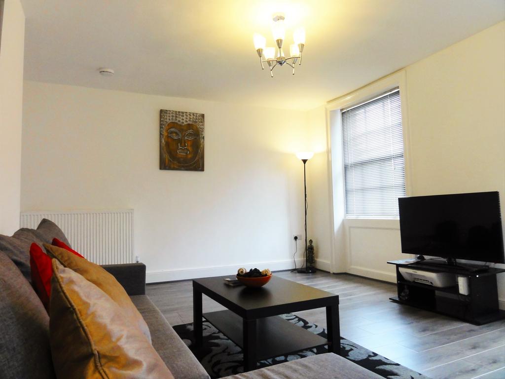 Apartment Camden Habitat London