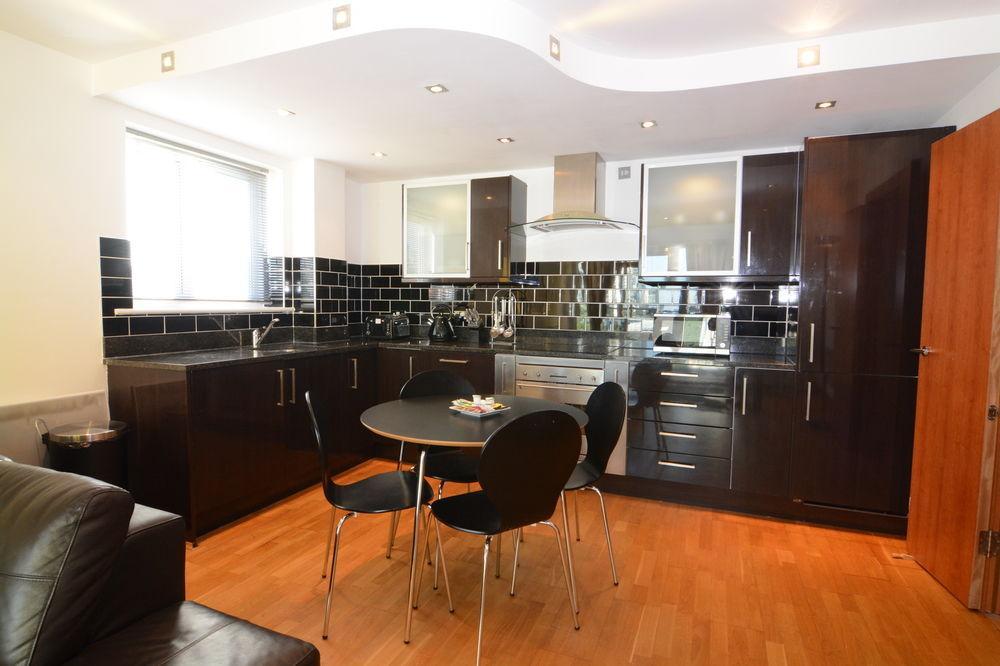 Wharf - Cuba Street Apartment *
