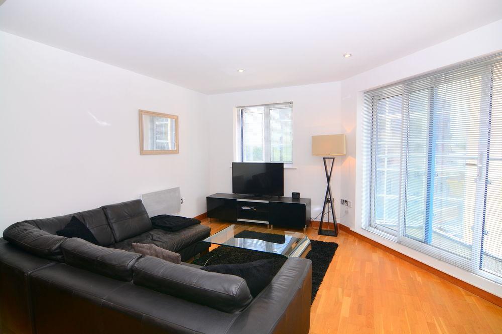 Wharf - Cuba Street Apartment