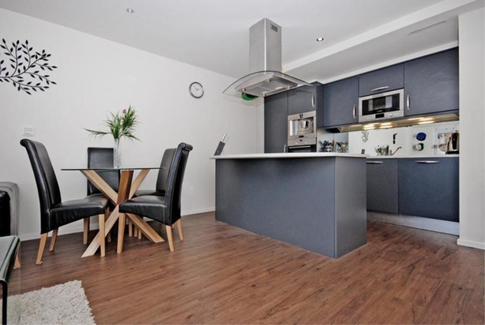 Royal Victoria Docks Apartment