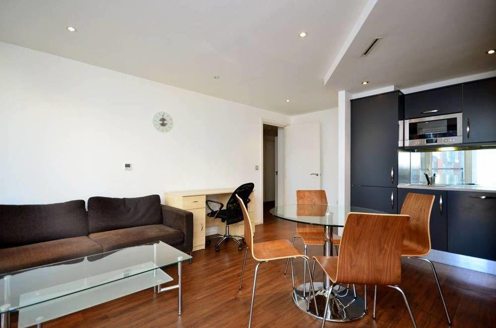 Royal Victoria Docks Apartment *