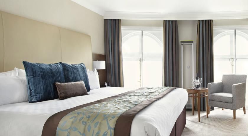 Thistle Piccadilly Hotel 4*