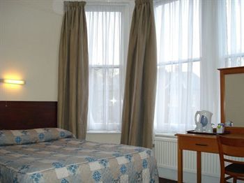 Bed & Breakfast Queens