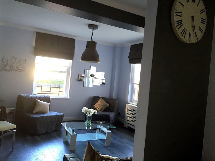 Central Forset Court Studio London