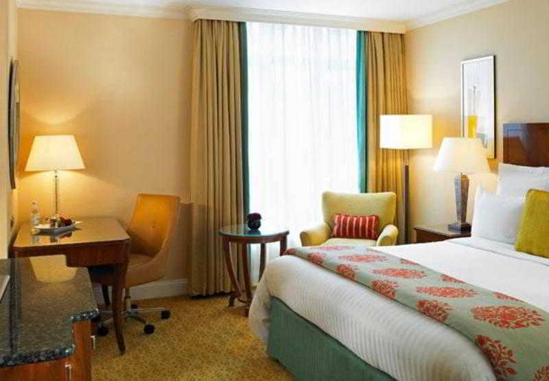 Marriott Park Lane Hotel