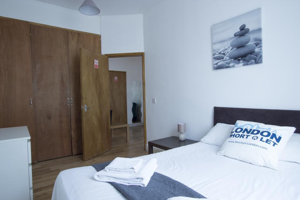 Apartment Kilburn Short