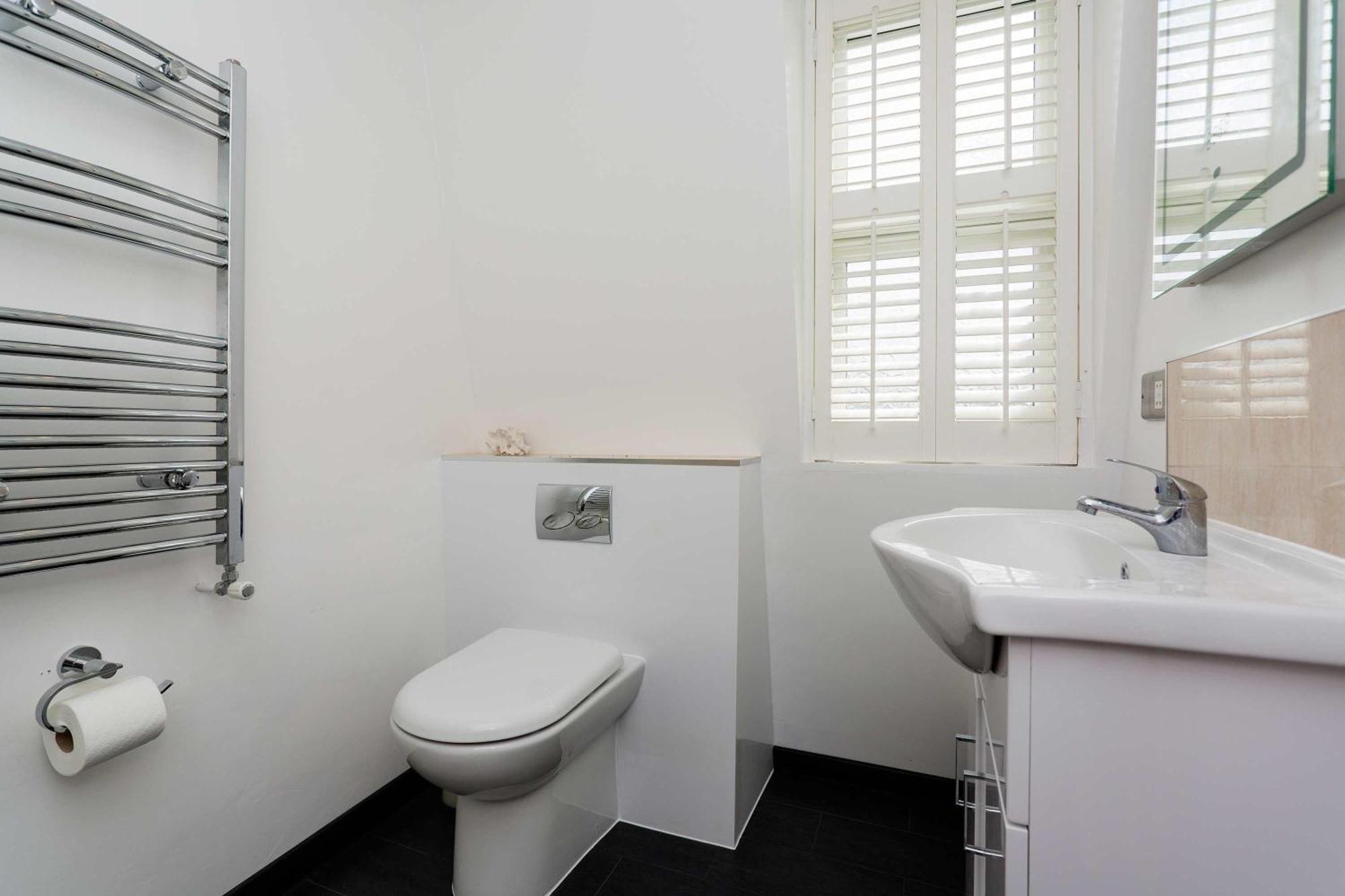 Semesterbostad Veeve - Homely Hammersmith