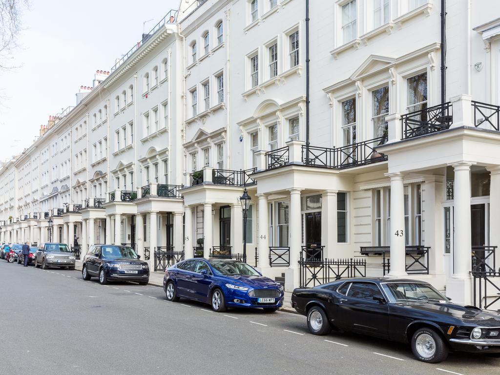 Ennismore Gardens Apartment *