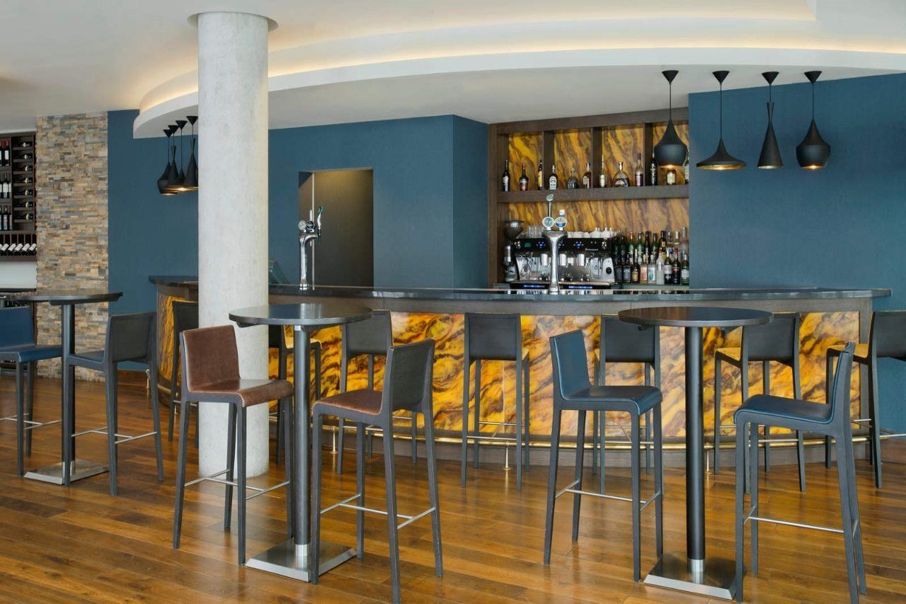 Hotel Aloft Excel 4*
