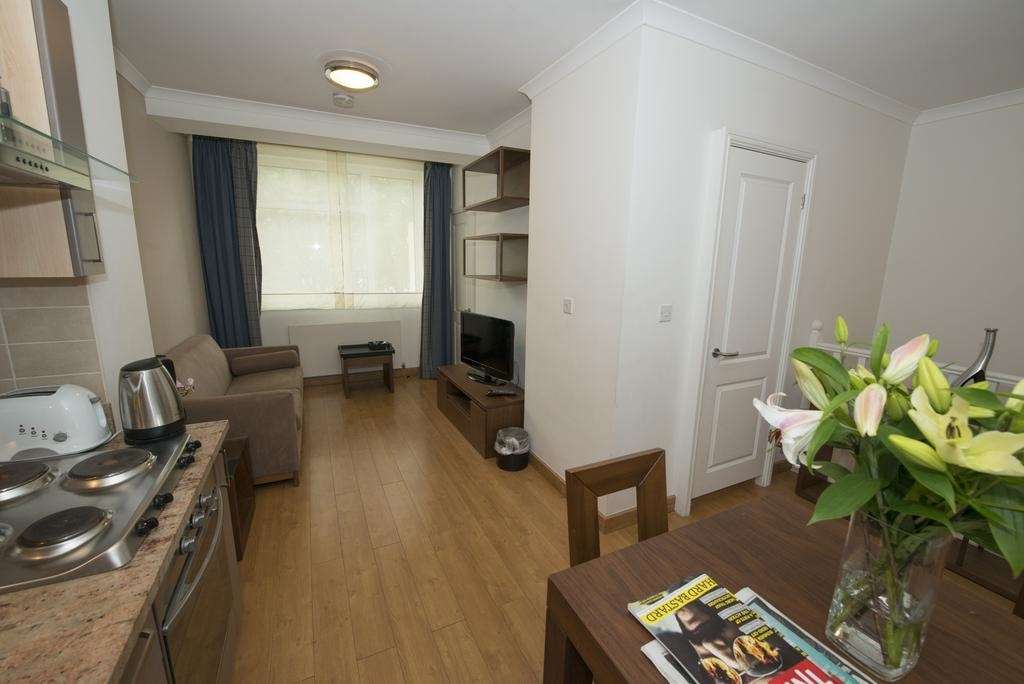 Kensington 3*