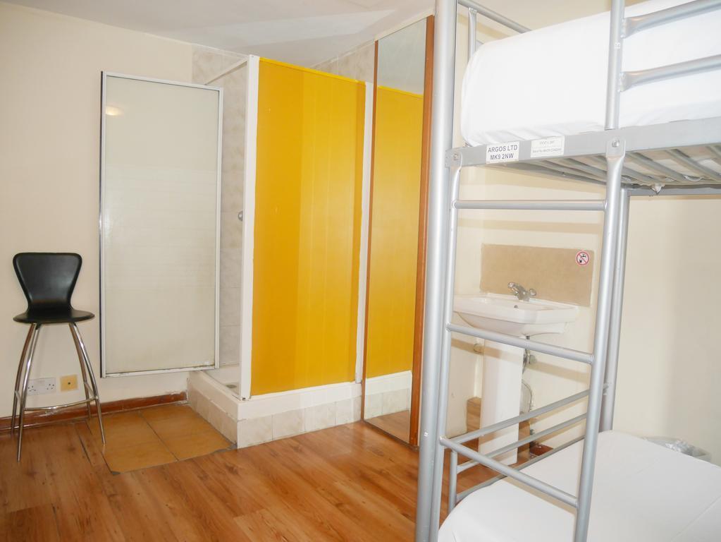 Kensal Backpackers 2 Hostel London