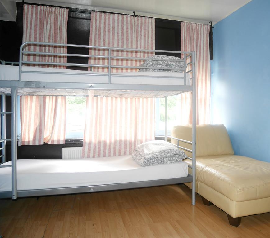 Kensal Backpackers 2 Hostel London