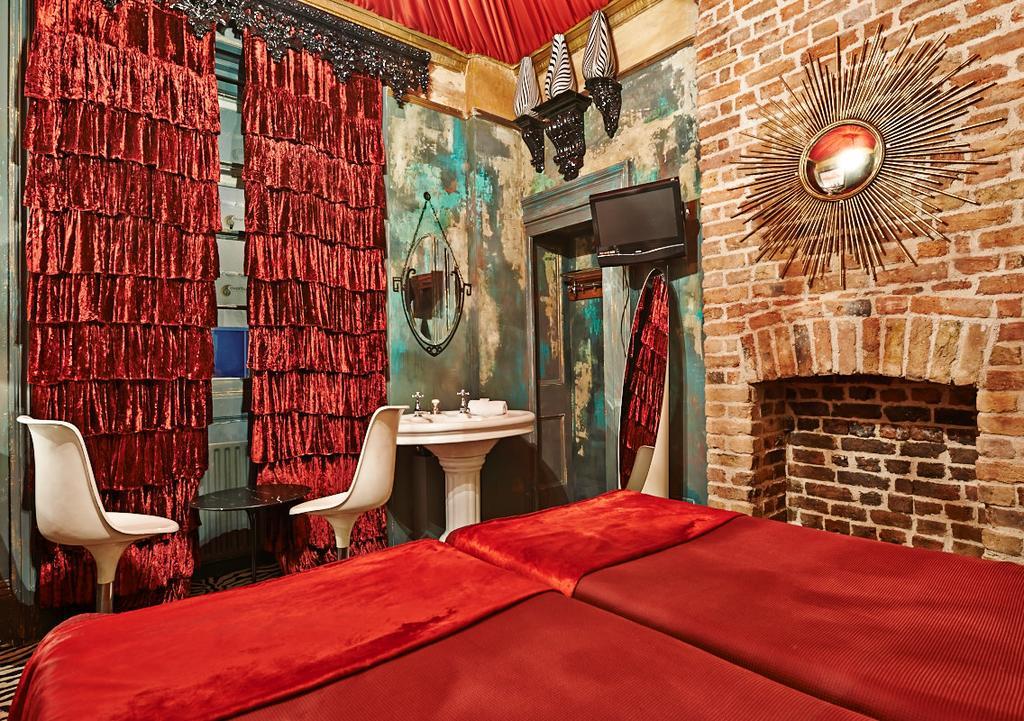 Pavilion 3*