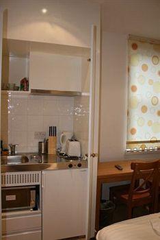 Aparthotel Nox West End Lane I