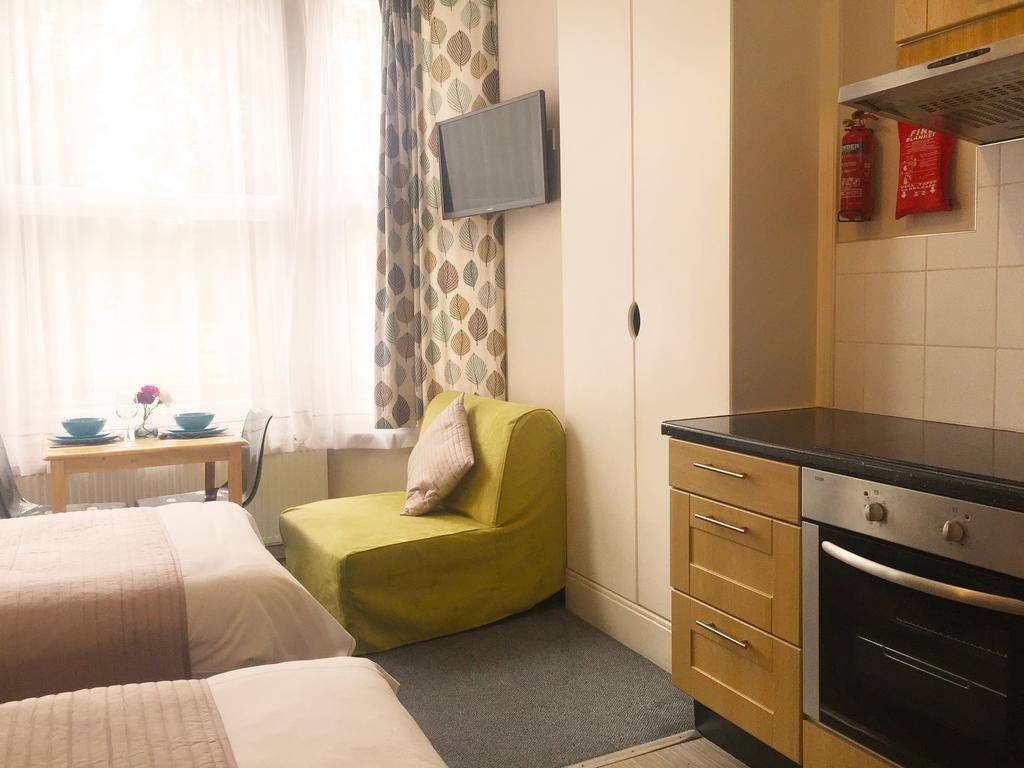 United And 4* London