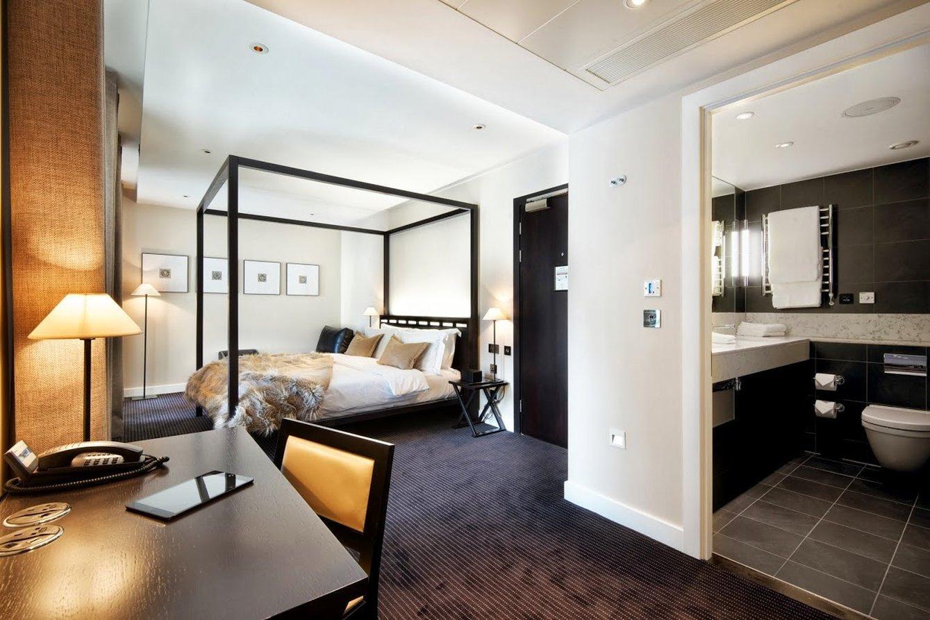 The Resident Soho 4*