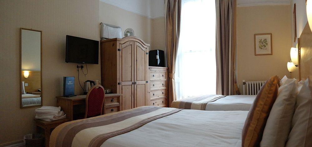 Hotell Parkwood 3*