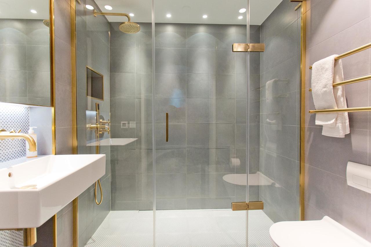 Luxury Royalty Mews London