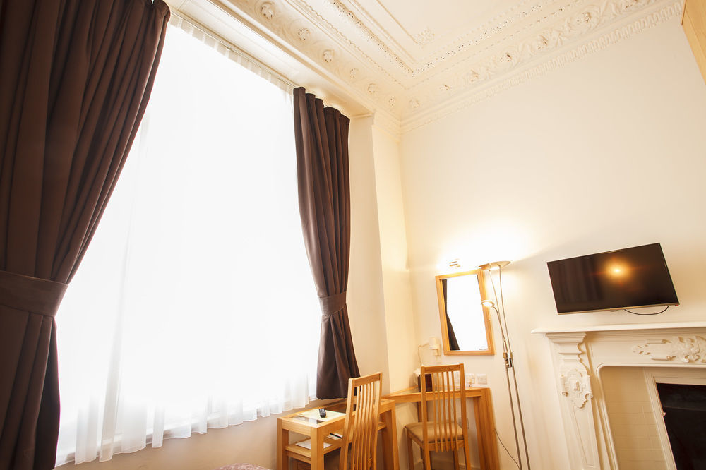The Cleveland 4* London